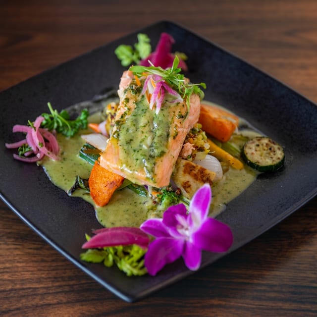 Praewphan Salmon Taste.