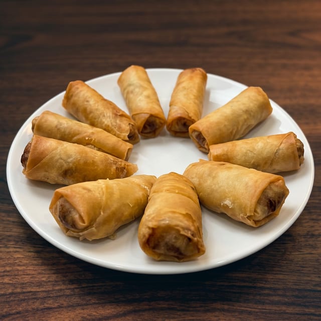 Vegetable Crispy Rolls.