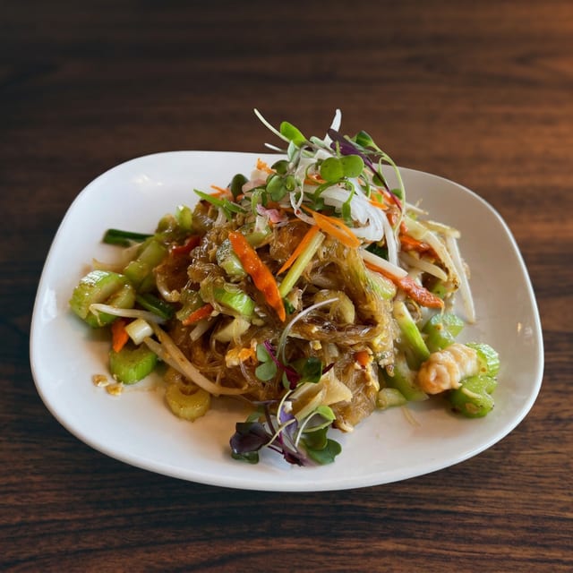 Pad Woon Sen.