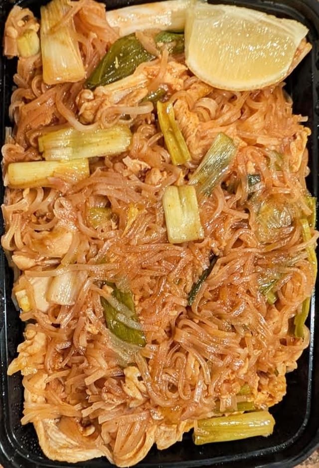 Lunch Pad Thai.